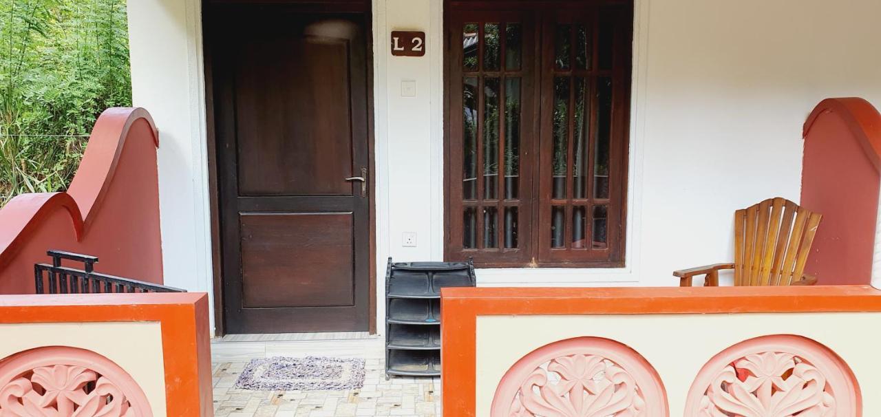 Smw Lodge Σιγκιρίγια Εξωτερικό φωτογραφία