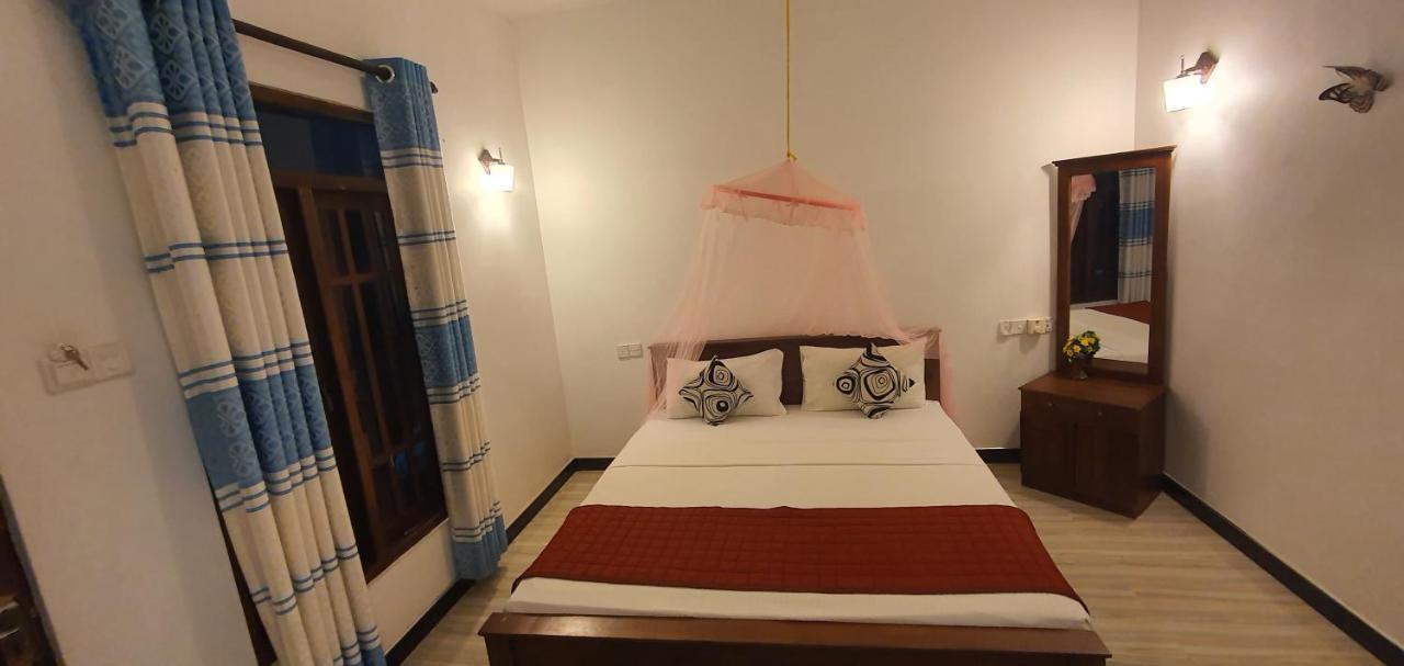 Smw Lodge Σιγκιρίγια Εξωτερικό φωτογραφία