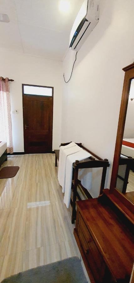 Smw Lodge Σιγκιρίγια Εξωτερικό φωτογραφία