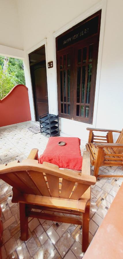 Smw Lodge Σιγκιρίγια Εξωτερικό φωτογραφία